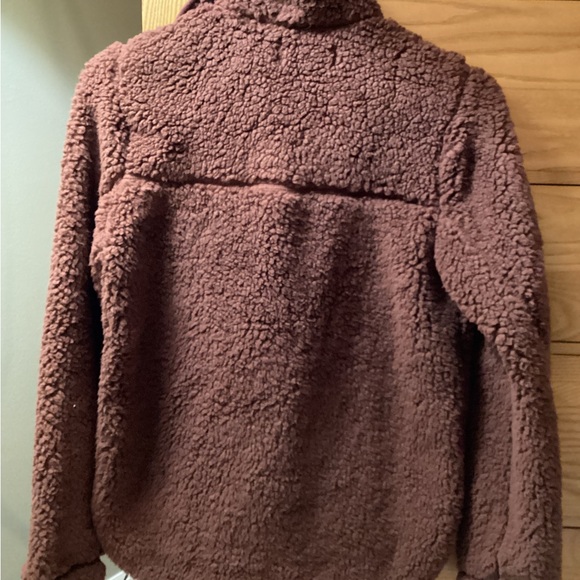 Abercrombie & Fitch fleece (FINALPRICEDROP) - Picture 2 of 2